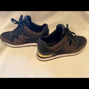 Micheal Kors Maddy Trainer